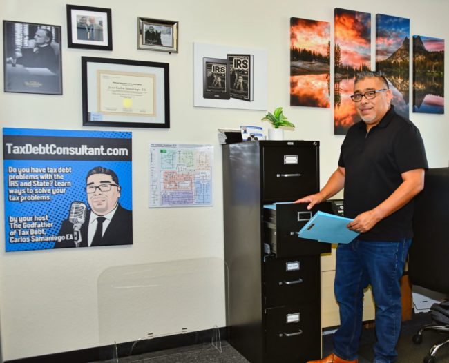 Carlos Samaniego at Work