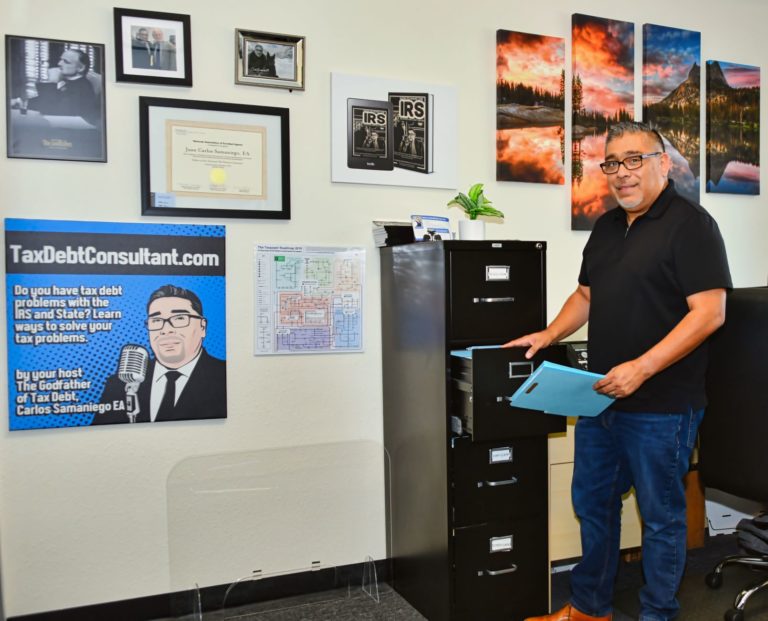 Carlos Samaniego at Work